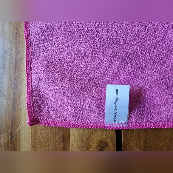 Clever Yoga - Yoga Mat and Hand Towel  Color Bright Pink - Picture 11 of 14